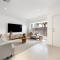 Mawson Lakes Retreat - 3BR, Wifi, Parking