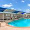 La Quinta Inn Suites by Wyndham Raymondville Harlingen