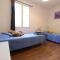 Very pleasant vacation rental with heated pool in the Luberon