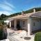 vacation home with private swimming-pool and a nice view on the luberon mountain, located in merindol, 8 persons