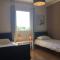 Pleasant part of house with pool to share in Vaucluse, 4/6 people - Puget