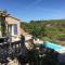 pretty gite with pool in cavaillon, beautiful view on the luberon mountains, 4 people. - Cavaillon
