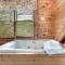 Spacious Mountain Cabin Perfect for Relaxing
