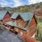 Spacious Mountain Cabin Perfect for Relaxing