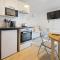 Modern flat & balcony in historic West Kensington - Londýn