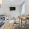 Modern flat & balcony in historic West Kensington - Londýn
