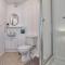 Chelmsford Apartment with Ensuite & Free Parking - Great Baddow