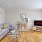 Chelmsford Apartment with Ensuite & Free Parking