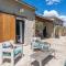 magnificent individual villa with heated swimming pool, in aureille, in the alpilles - 10 persons