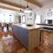 magnificent individual villa with heated swimming pool, in aureille, in the alpilles - 10 persons