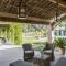 high standard provencal bastide with heated pool in lourmarin in the luberon, vaucluse. 10 people - Lourmarin