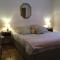 authentic provencal mas with pool, in the countryside of the village of sénas, close to the luberon and the alpilles, sleeps 8. - Sénas