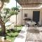 charming house with private pool in the heart of the village of aureille in the alpilles, 6 people.
