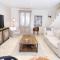 charming house with private pool in the heart of the village of aureille in the alpilles, 6 people.