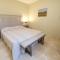 charming house with private pool in the heart of the village of aureille in the alpilles, 6 people.