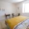 superb villa with private pool, with magnificent view of the luberon, in the heart of provence, 8 persons - Puget