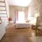 property in les baux de provence, private pool, magnificent view, ideal for 10 people in the alpilles.