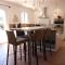 Air-conditioned villa with heated pool, Luberon, in Puget - 10 people - Puget