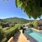 VILLA MARILOU climatisée pour 6 personnes avec piscine sur le Domaine de Valcros à la Londes-Les-Maures