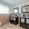 Miami amazing location, Luxury & Spacious, Large pool, BBQ, Game room, Pool - ميامي