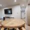 Lion Square Lodge South 255