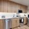 Lion Square Lodge South 255