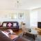 2BR Apartment with Balcony on Brighton Marina - Brighton & Hove