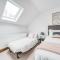 Luxury Cottage in the New Forest with Log Burner