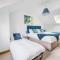 Luxury Cottage in the New Forest with Log Burner