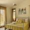 Midea's holiday villa