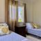 Midea's holiday villa