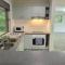 Relaxing Hamptons Style Home In Forest Lake - Doolandella
