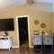 Peaceful 3BR 2BA Sleeps 6 Hot Tub Near Attractions - McKinney