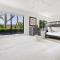 Jasmine House - Pet Friendly with Swimming Pool Jasmine House - Pet Friendly with Swimming Pool