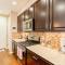 Spacious Family Friendly Townhome in Central Park