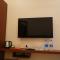 UJ Pallazzio - Business Class Luxury Hotel - Tiruvannamalai