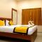 UJ Pallazzio - Business Class Luxury Hotel - Tiruvannamalai