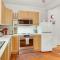 Walk Downtown Takoma Park Escape with Large Yard! - تاكوما بارك
