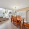 Coastal Pet Friendly Gem Near the Beach and Shopping - Newport Beach