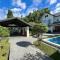 LKM Pool Villa - Csiangmaj