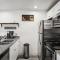 Bright 3BDR Walk to Slopes or Park