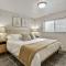 Duplex Two Units Large Backyard Main St Close - 史普林维尔