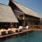 Cresta Mowana Safari Resort & Spa