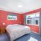 Nest by the Beach - Cooks Beach Holiday Home