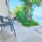 Beachfront villa Mihovil with direct beach access - Kaštel Štafilić