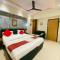 Hotel Vashi Inn
