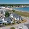 Heron Neck Cottage at One Long Beach
