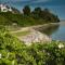 Owls Head Cottage at One Long Beach