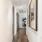 Chic 2-Bedroom in Surry Hills