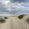 Bruns Beach Garden Apartment - Central, Comfortable & Close to the beach